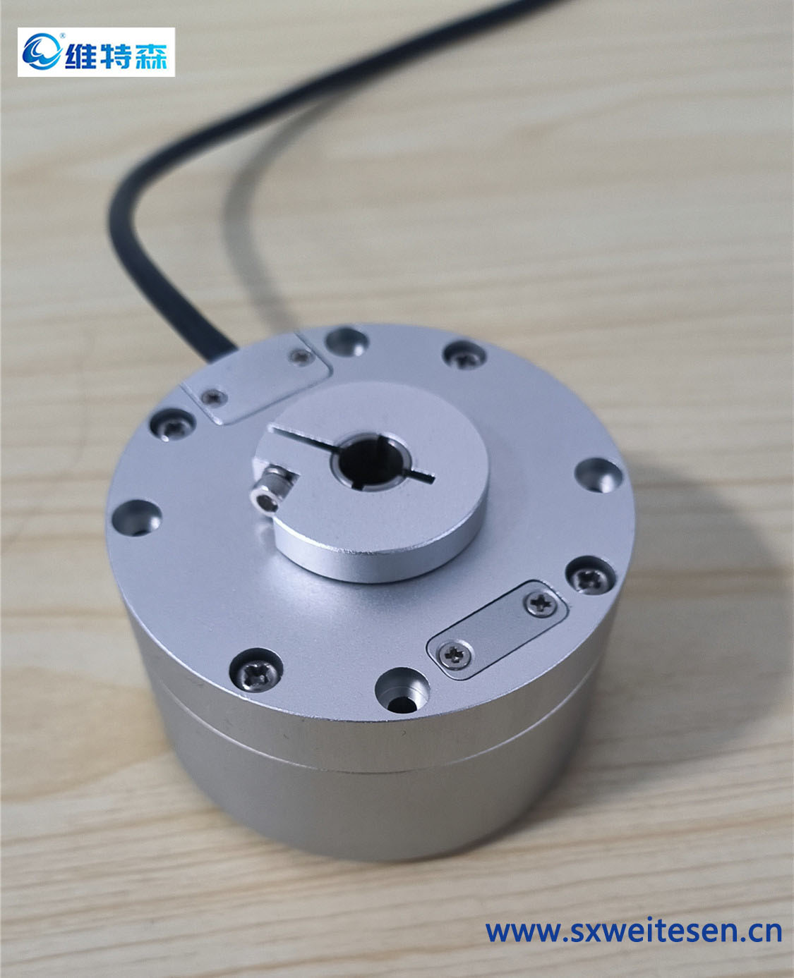 VTC68K08 （百万圈级） 多圈空心角度传感器